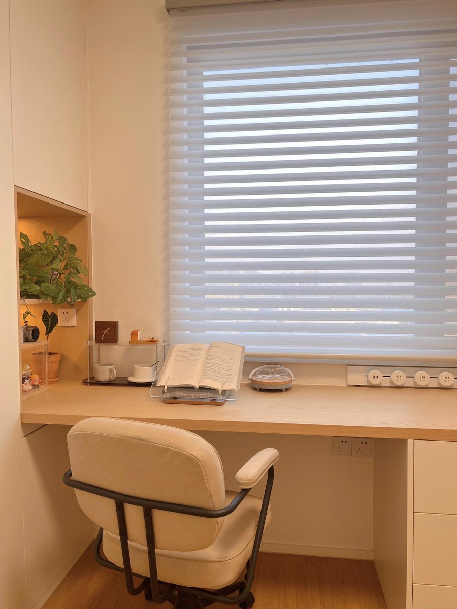 Zilly Bugas tweet media