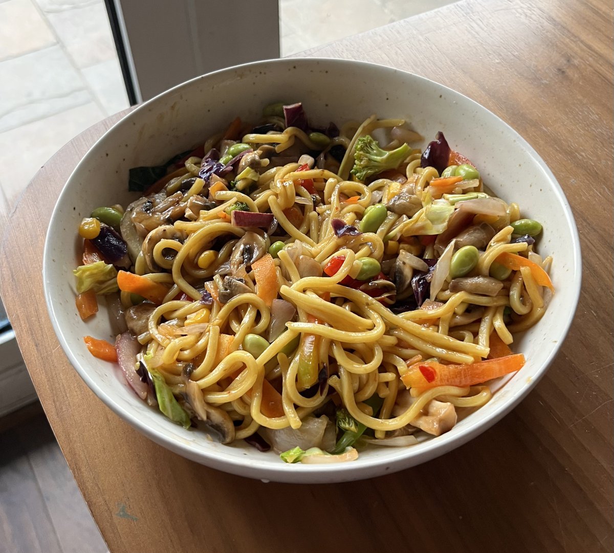 rly cool girl tweet media