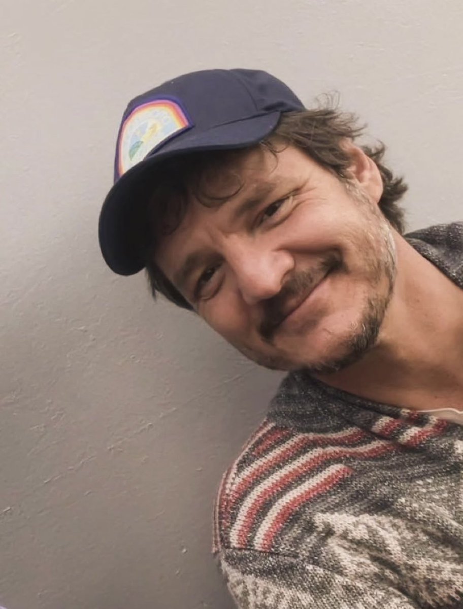 ➃ || Chi || tweet media