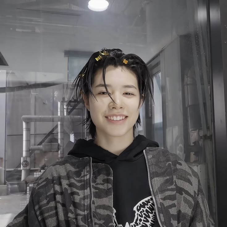 acervo louis | GOOD GIRLS tweet media