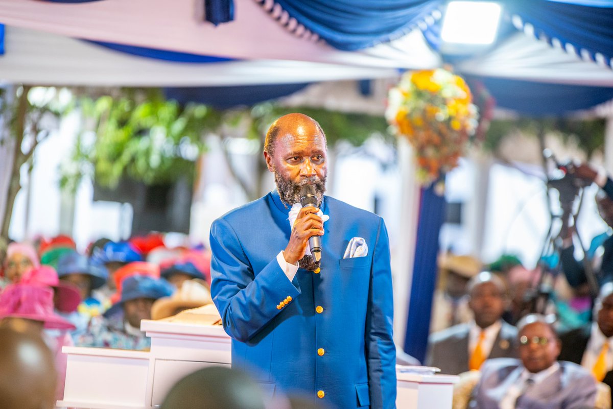 JUST IN 🚨

The MEGA PROPHET of the LORD, Prophet Dr. Owuor is about to come live on air on JesusisLORDradio.info

#TheVisitationFromHeaven