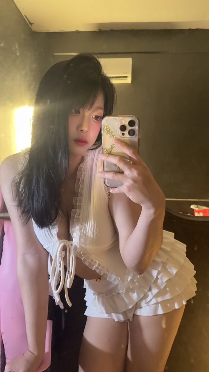 ตุ๊ดเด็กราชบุรี tweet media