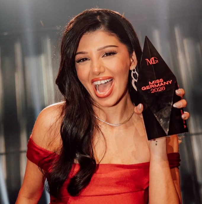 t o k y o tweet media