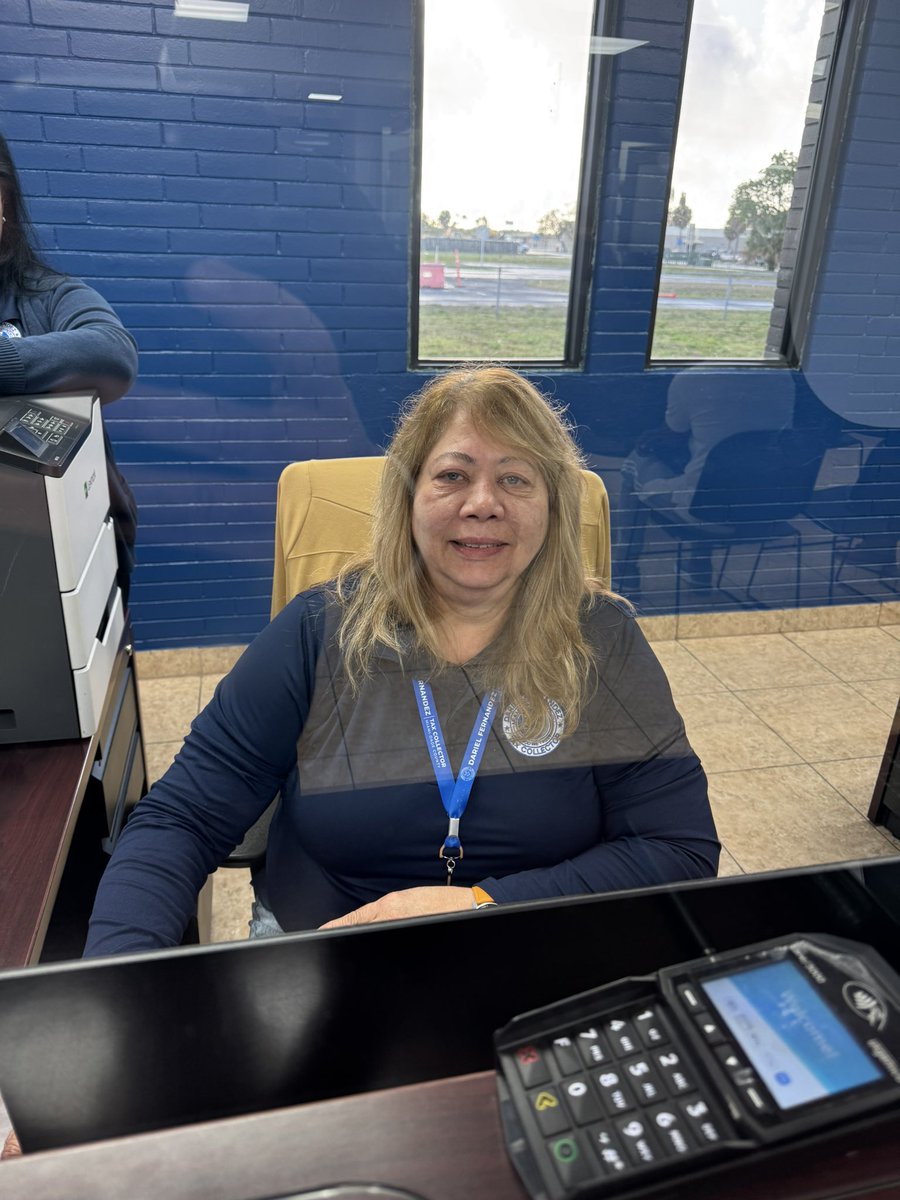 DagSeagren's tweet photo. Gov’t operating at the speed of tech? New driver’s license appointment in Miami, FL took 18 minutes, in and out, and the wonderful person helping me, Nancy, apologized twice for making me wait! It was as seamless as ordering at Chick-fil-A.

Well done!
@darielfernandez https://t.co/ob23ZQtOtp
