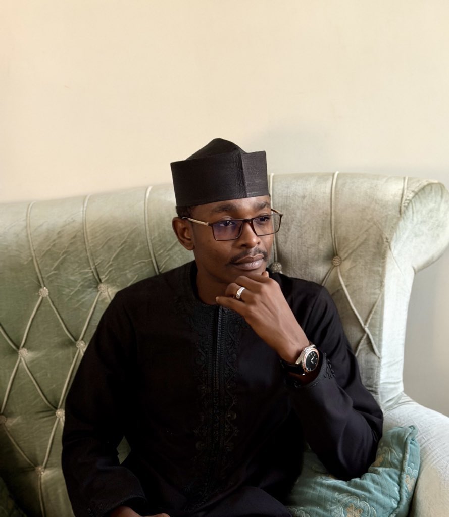 Hon. Red Pen ❗️ tweet media