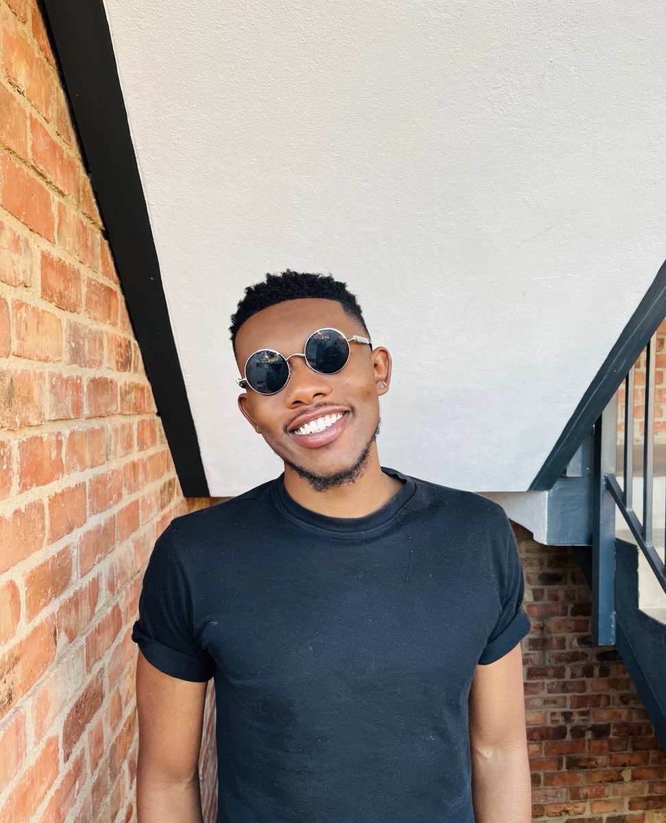 KuhleTargaryen tweet media