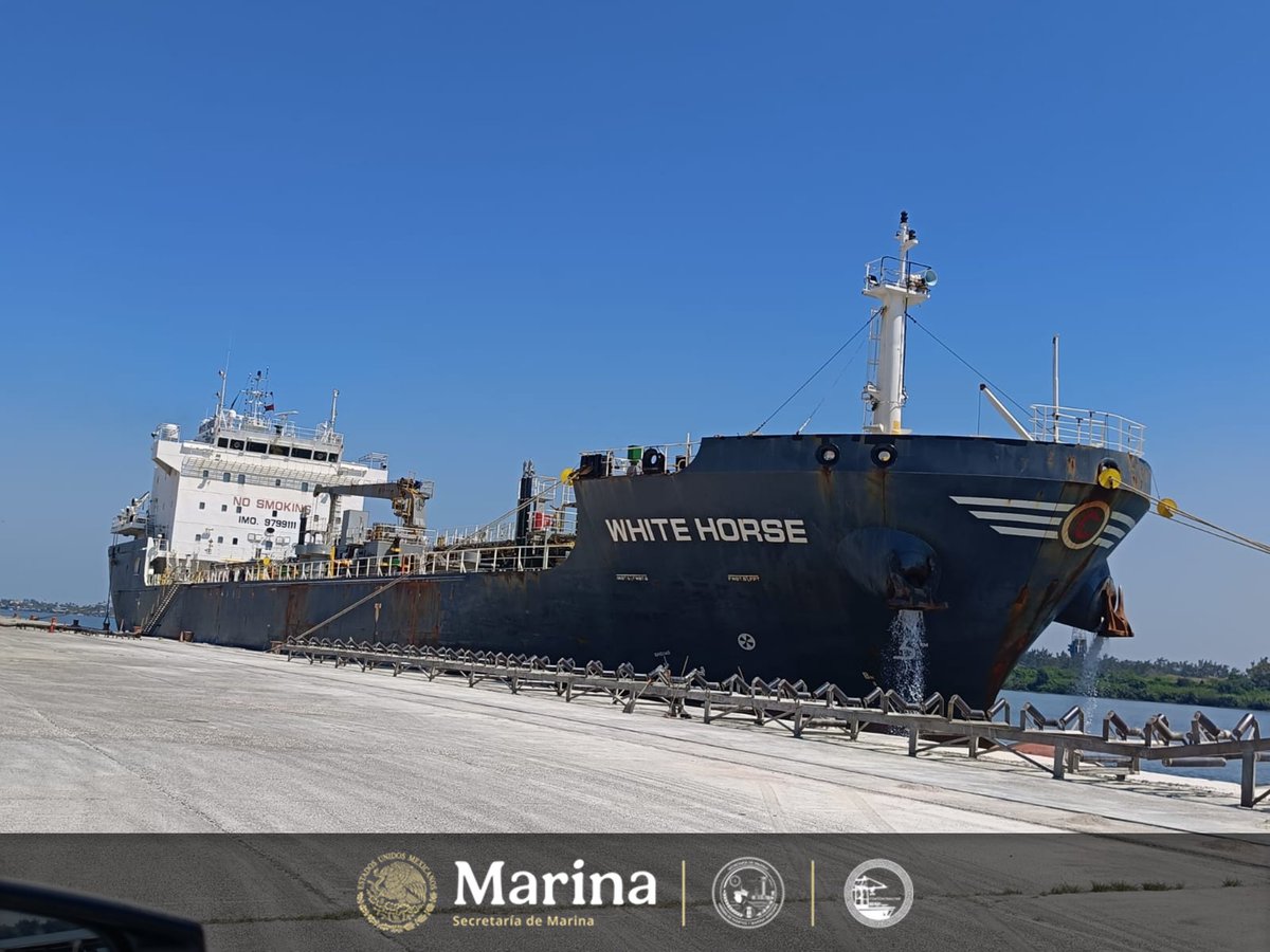 coatzaport's tweet photo. 🔴Puerto Coatzacoalcos cerrado a toda la navegación🔐🚢
A partir del 05 de abril en horario de 15:00hr. cerrado a la navegación interior (lanchaje y transbordador), 19:00hr cerrado a navegación mayor y menor #FF43
#ASIPONACoatzacoalcos🚢
@SEMAR_mx⚓
@SUBSEAMP🛟
@CIIT_mx🌊 https://t.co/NtgncvzwUx