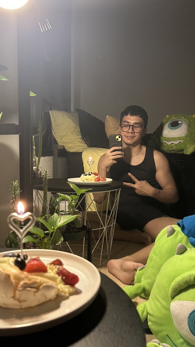 Wazöwski okie 🌙 tweet media