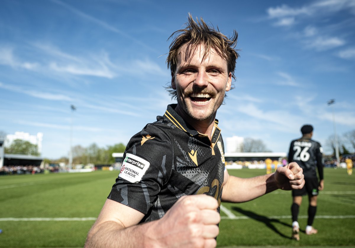 Chris Phillips tweet media