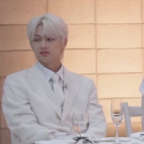 ˙˚°✰yas tweet media