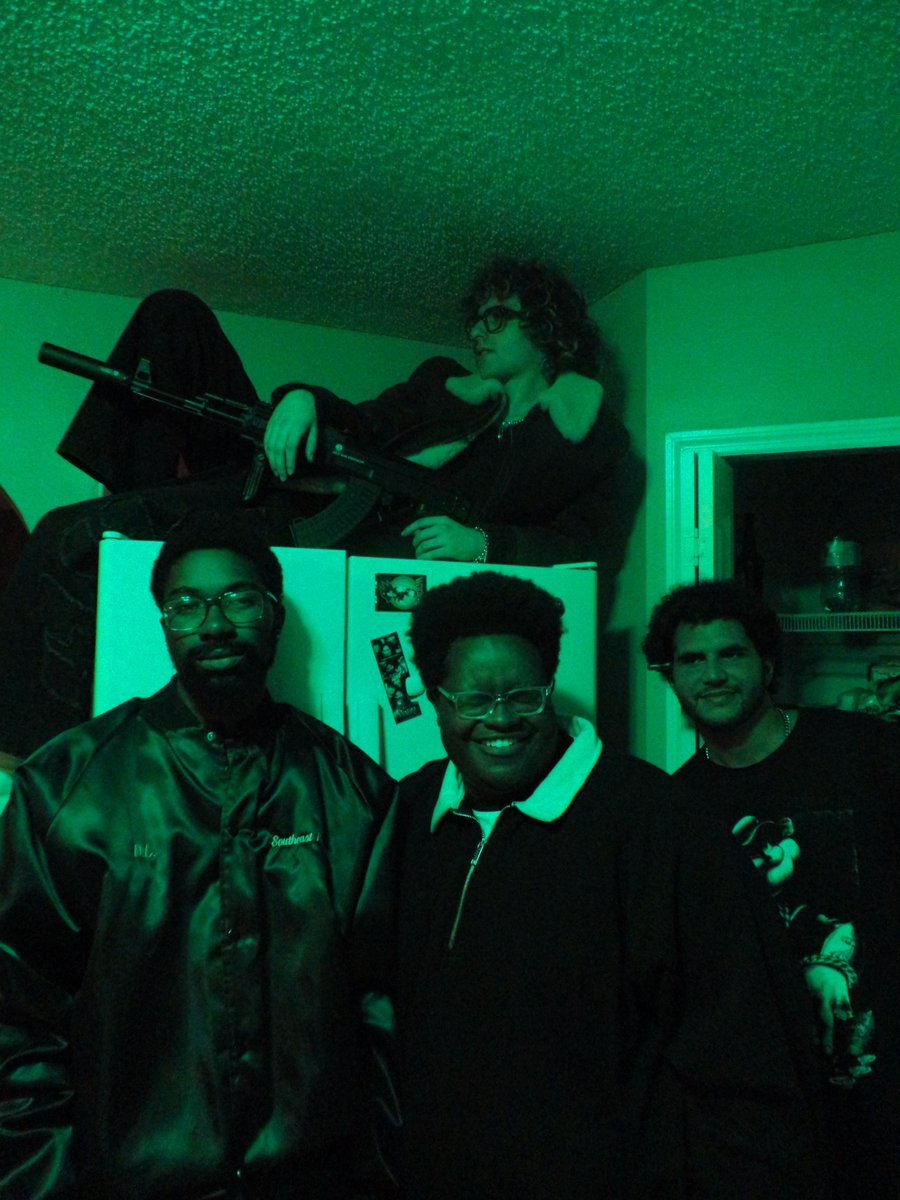 DWWLrecordings's tweet photo. THESE FOUR GENTLEMEN MADE AN ALBUM COMING OUT APRIL 22ND - EARTH DAY 🌎 https://t.co/zGPGvtnDdb