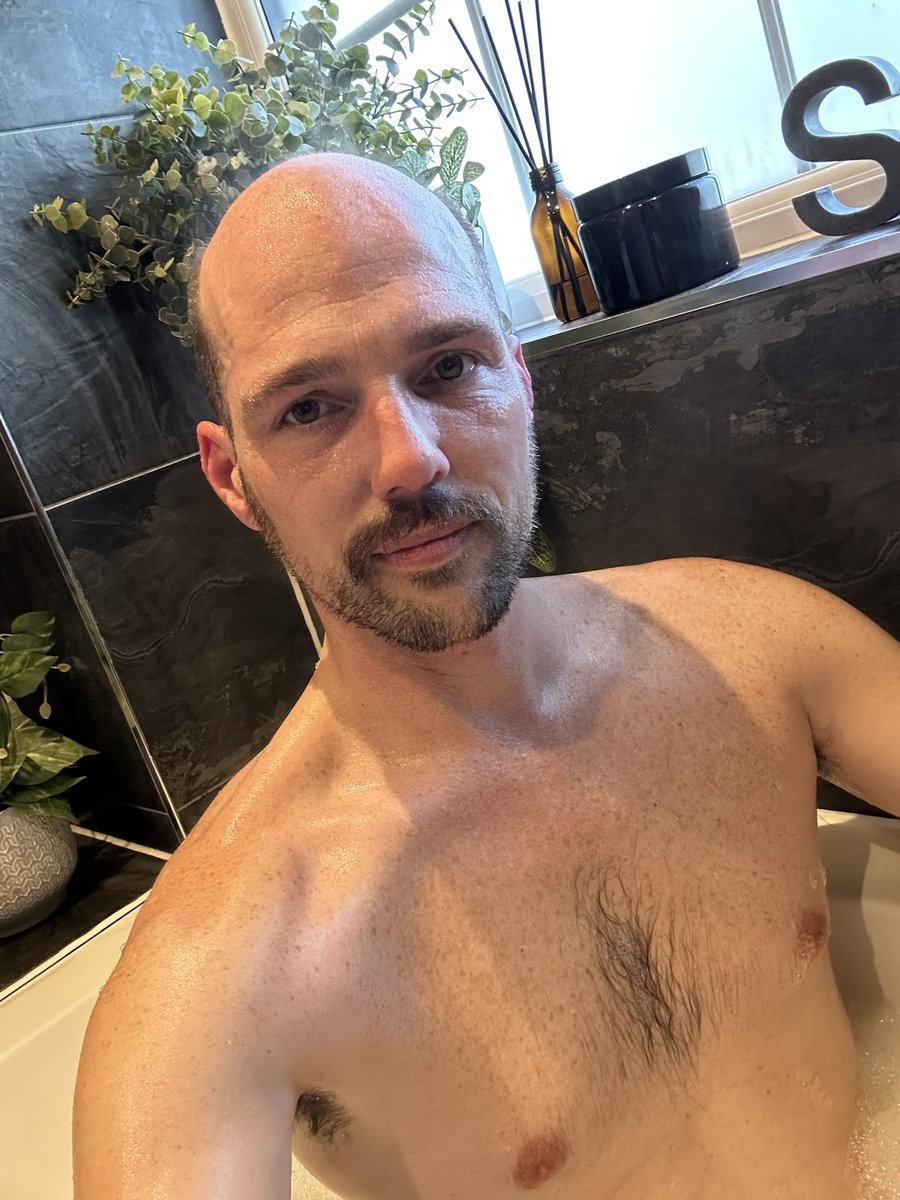 Steven Kelly tweet media