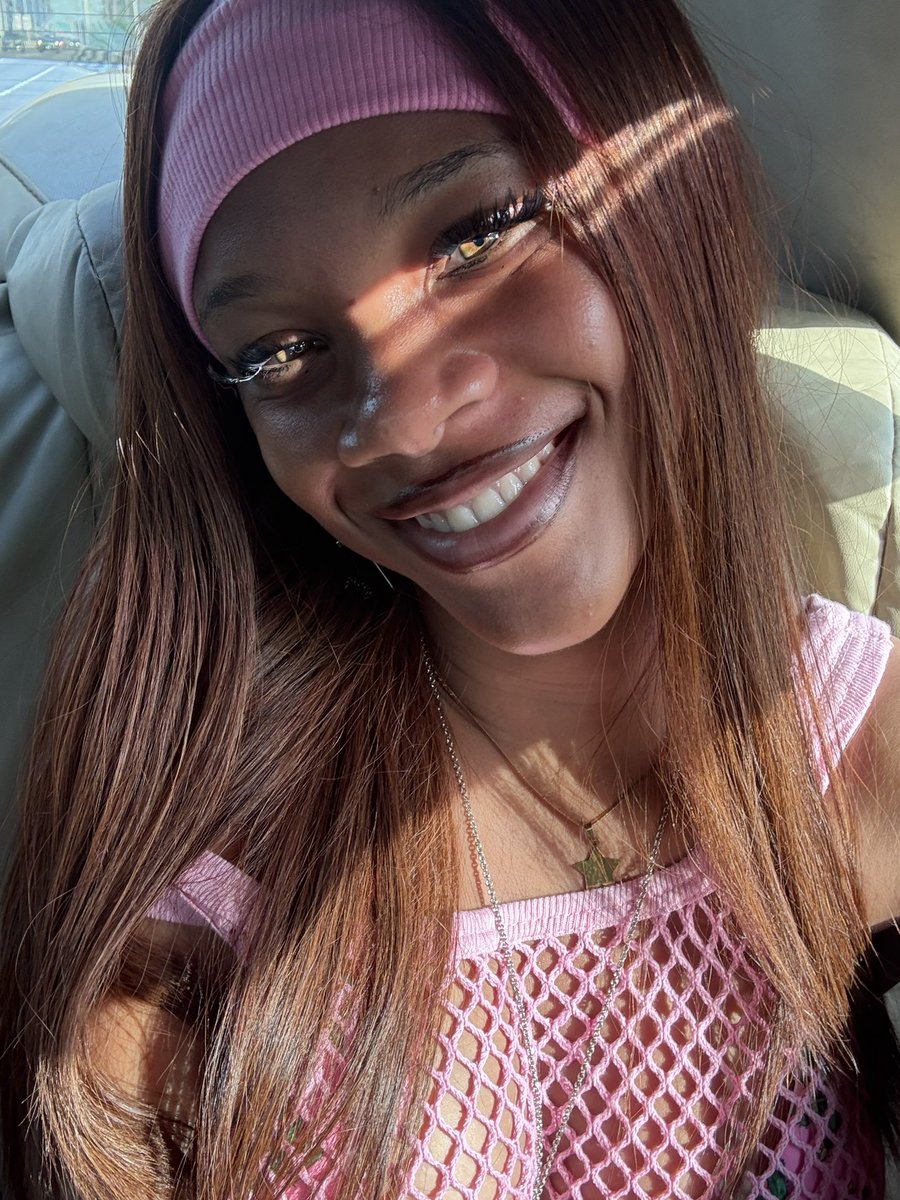 ms.perfect🕷️🍒 tweet media