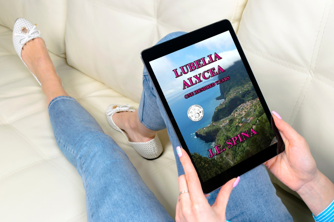 Janice Spina aka J.E. Spina tweet media