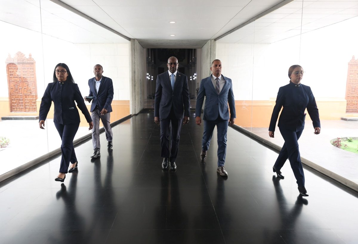 Min. del P.P. para Relaciones Exteriores tweet media