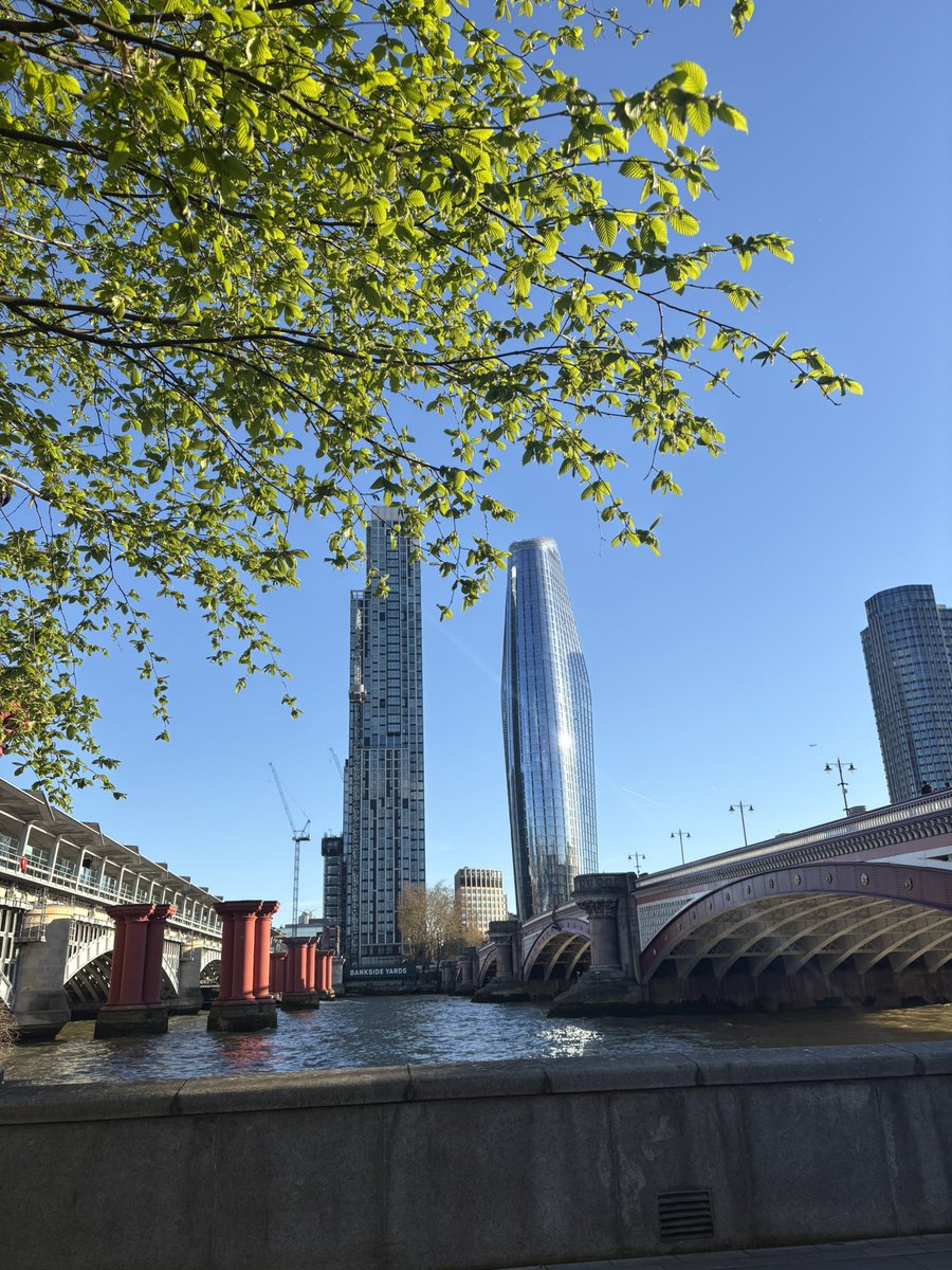 Hanna🪷🦢 tweet media