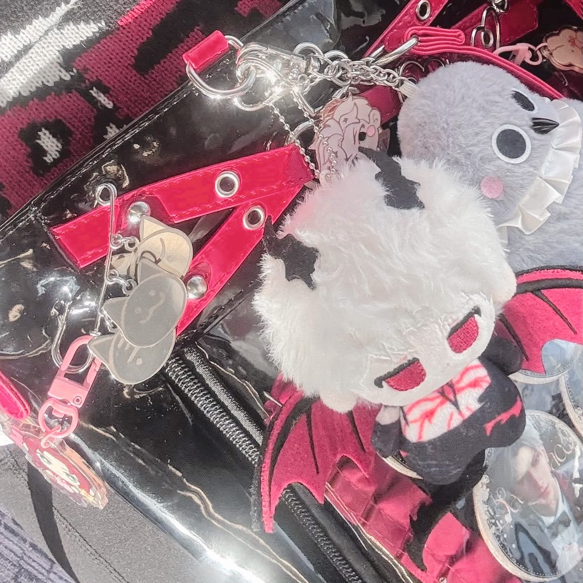 ⊹🐰ྀི 𝜗 𝑒𝒍𝒍𝒆 ᰔ‘𝒔 𝒃𝒍𝒐𝒏𝒅𝒆𝒔 ৎ ࣪ ˖ tweet media