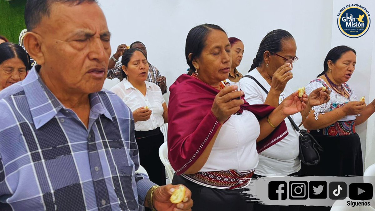 gran_ecuador's tweet photo. ✨ Recordamos con reverencia el sacrificio de Jesús en la cruz y el profundo significado de sus 7 palabras 🙏🏽 En la Santa Cena renovamos nuestra fe y agradecimiento por su amor infinito

#LaGranMisiónEcuador 🌎
#Hastalosconfinesdelatierra 🔭 https://t.co/RTwCleB4Nd