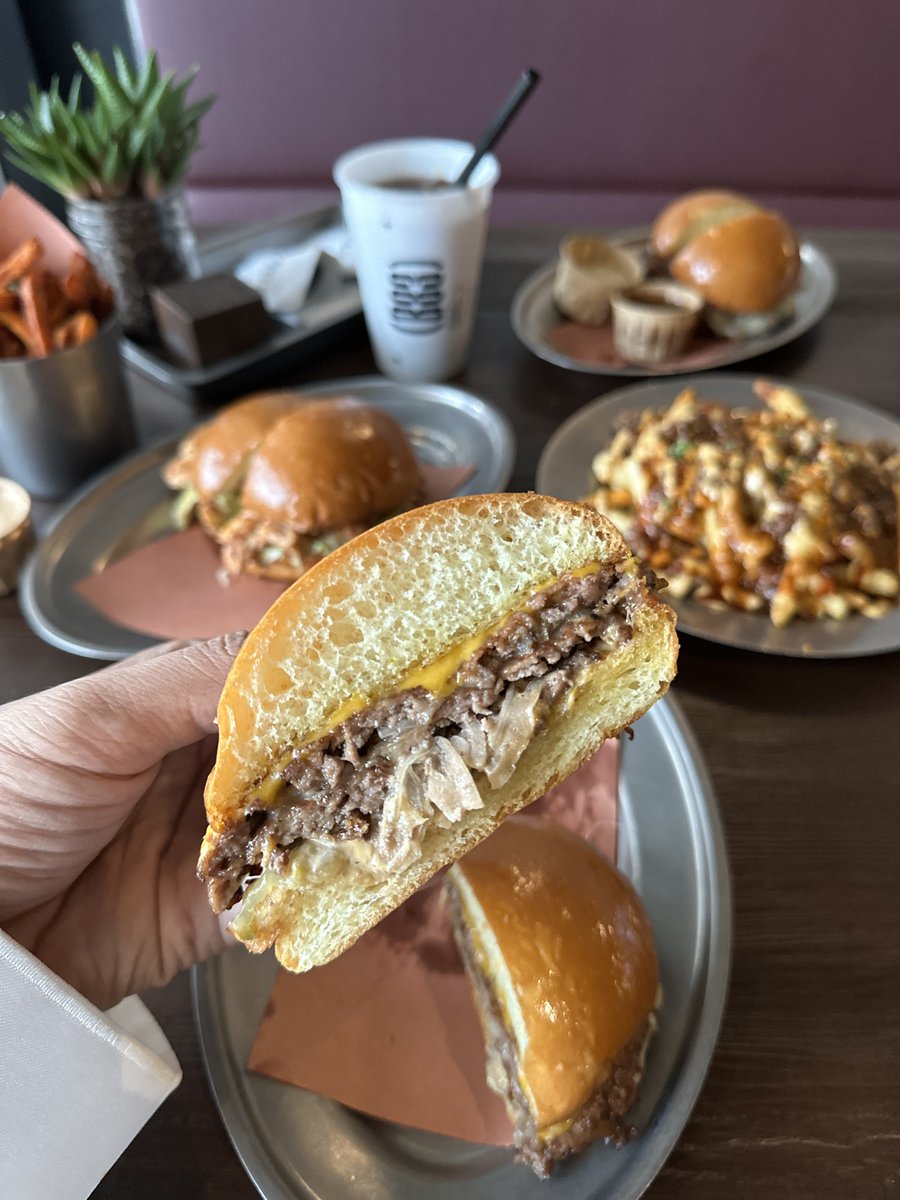 اسأل الرياض tweet media