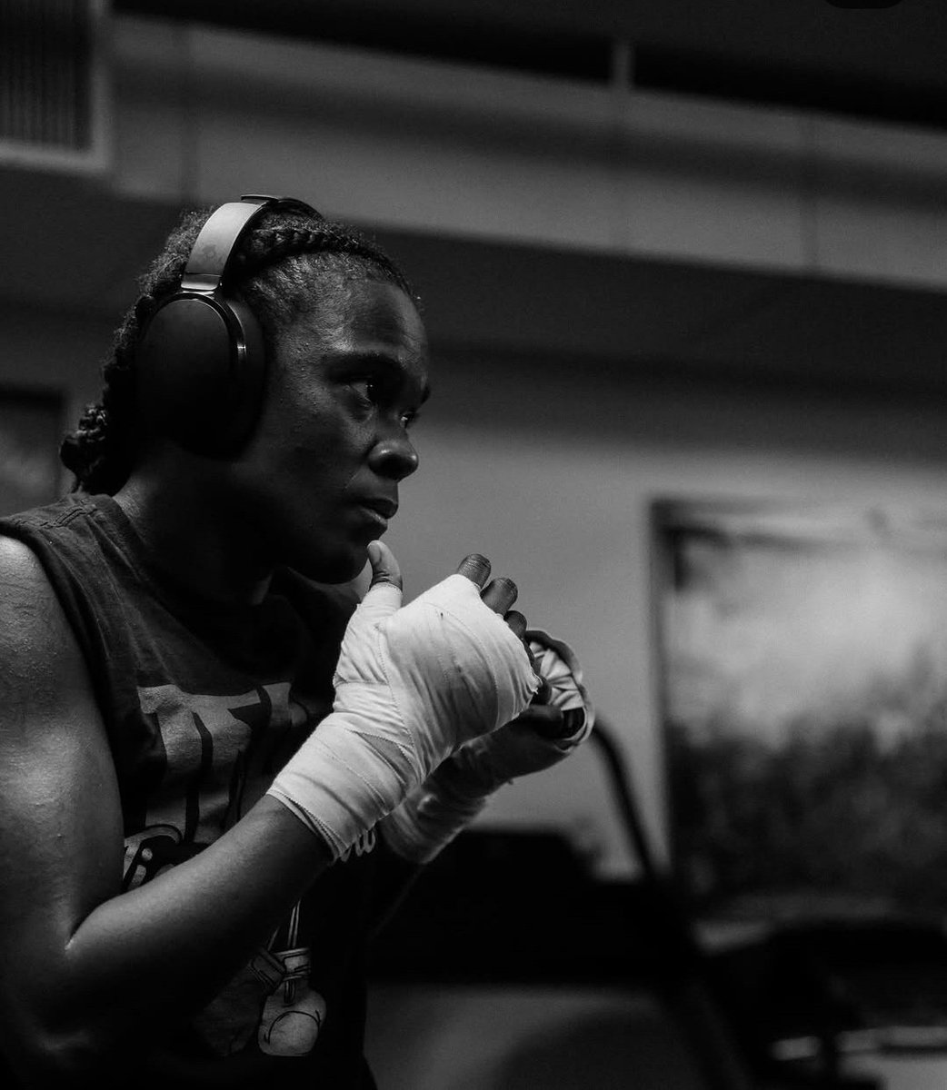 Tiara Brown tweet media