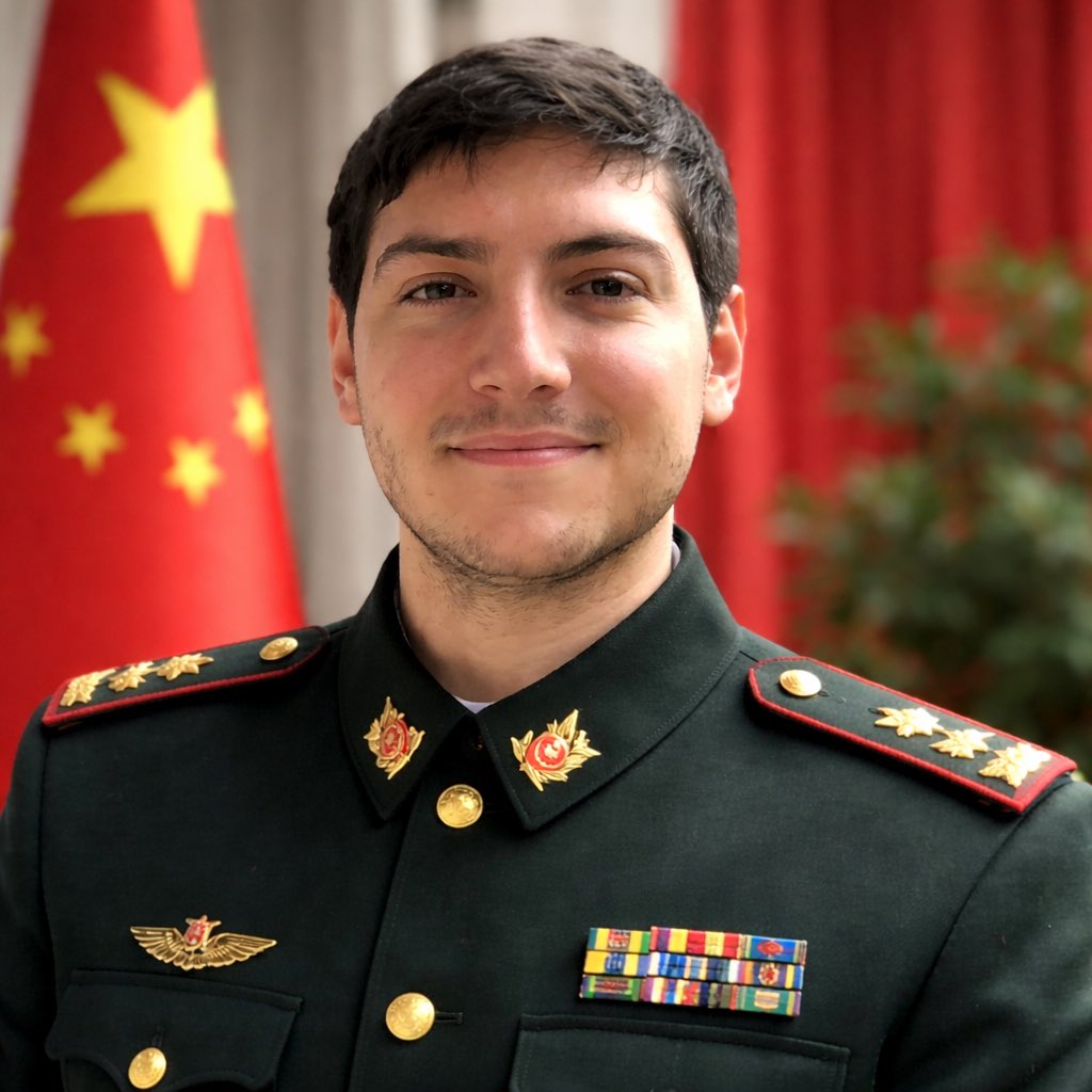 lorem ipsum tweet media