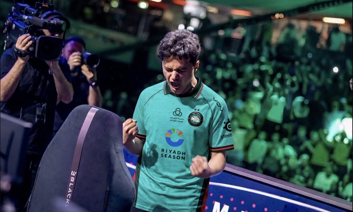 ابو عزه tweet media