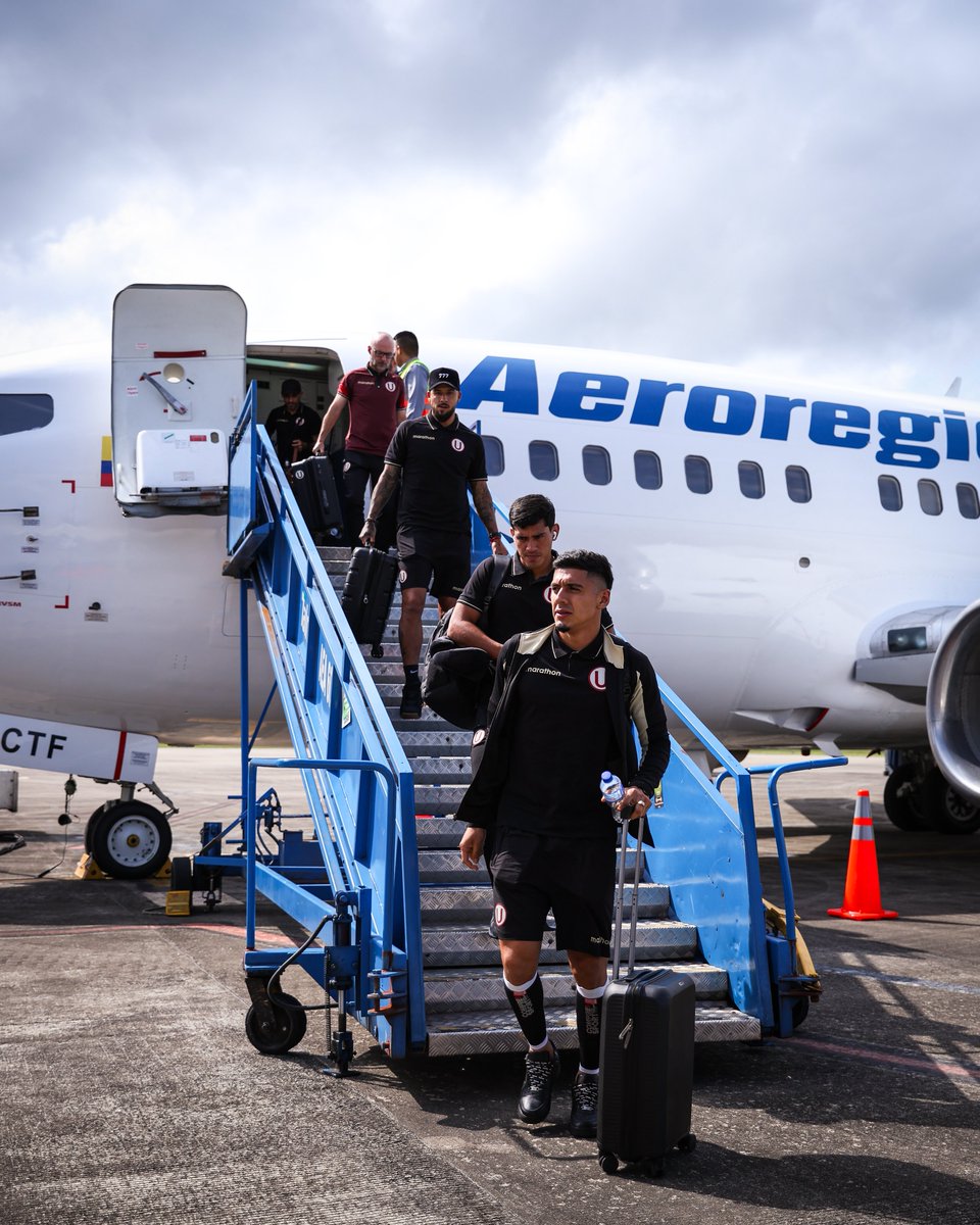 Universitario tweet media