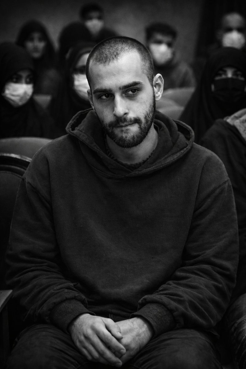 Papar1998's tweet photo. Ali Fahim, 23, was executed this morning, April 6, in Tehran for setting fire to a garbage bin!
Every extra day with this regime is giving them the opportunity to kill more people... 
#StopExectionsInIran https://t.co/vCmu52ZD1j