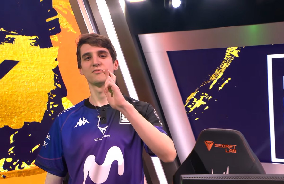 Carlacolito 🦦 tweet media