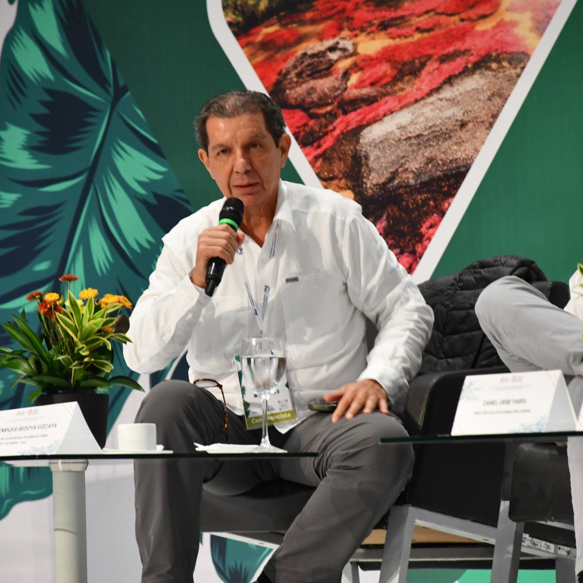 #Análisis 

🔴 elnuevodia.com.co/opinion/column…

Vía <a href="/nuevodiaibague/">El Nuevo Día - Colombia</a> 

Todo lo que se hace “de mala leche” … sale mal. Así le ocurre al Gobierno con el ajuste de los avalúos rurales con rezagos mayores a cinco años a la fecha de expedición de la Ley del Plan, no solo porque, basada en el