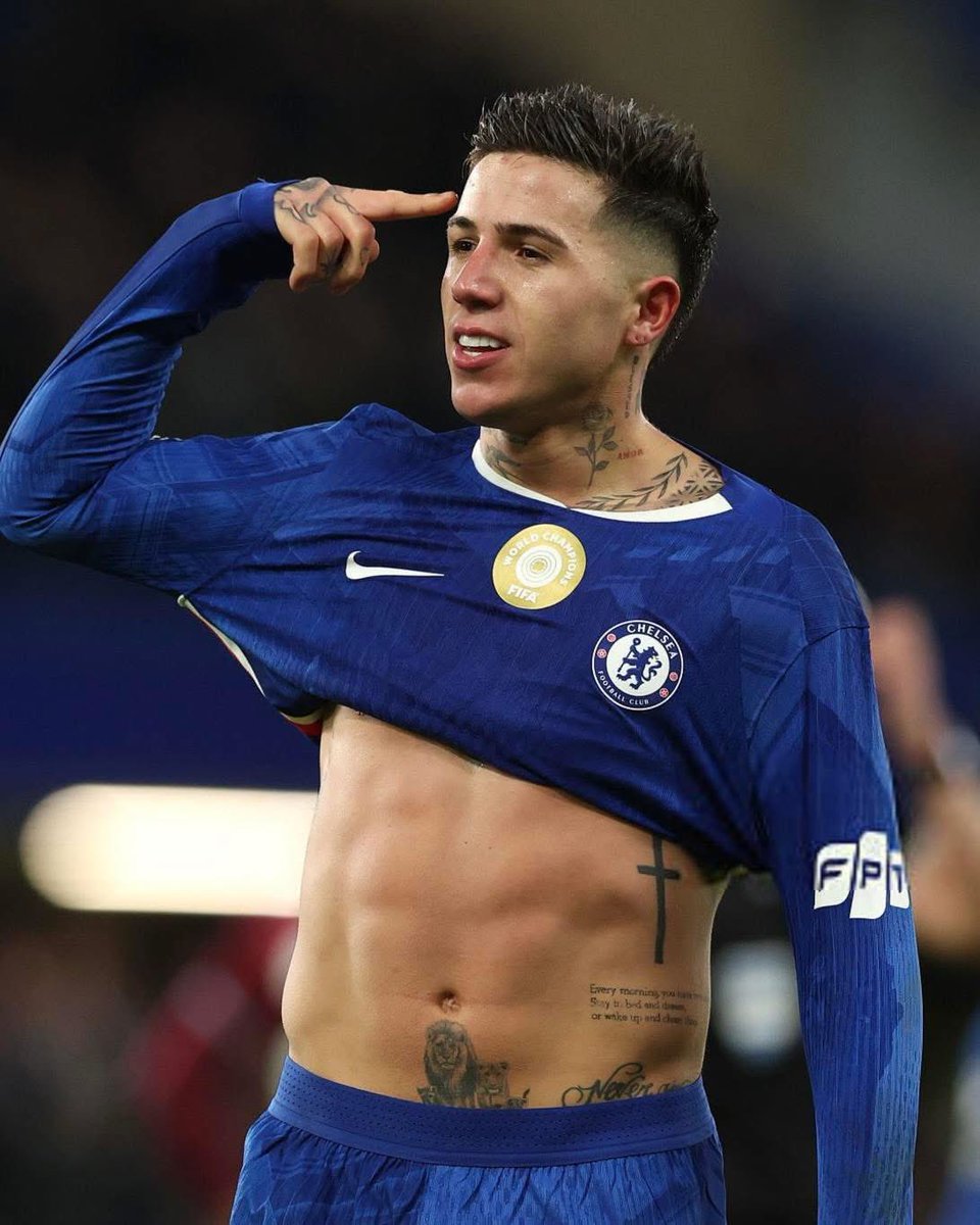 بوابة تشلسي tweet media