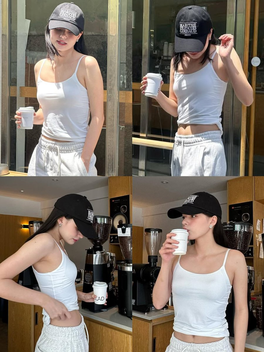 becvibez's tweet photo. why does she get hotter every time she puts on that hat brand? https://t.co/h1l9oxOeWn