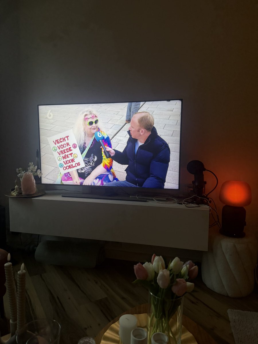 Vivscontent tweet media