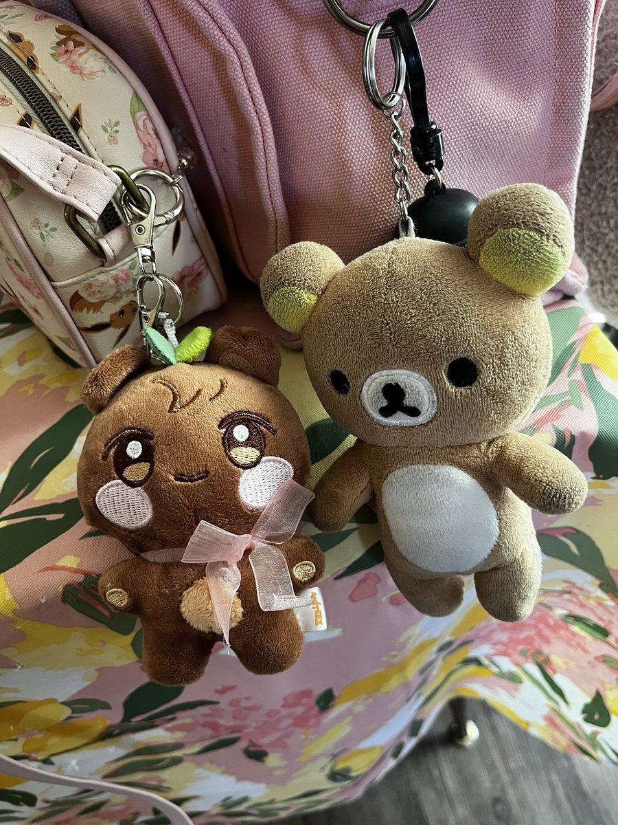 sky ⋆˙⟡ tweet media