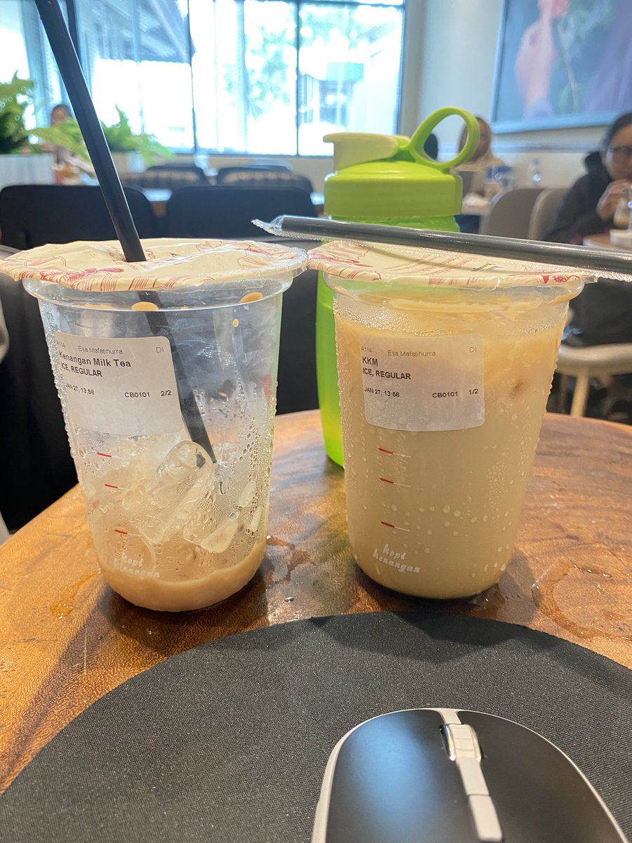 esaaaa ✨ tweet media