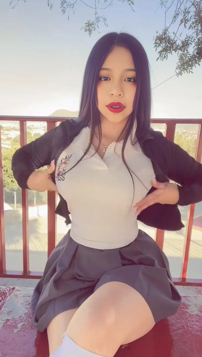 ana tetona tweet media