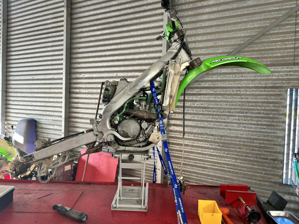 PerformanceUTV's tweet photo. At Performance UTV Collision Center in El Cajon, we don’t just work on UTVs we’ve got your dirt bikes covered too!  Whether you’ve taken a hard hit on the track or you’re ready to level up your ride, our expert team is here to get you back out there faster and better than ever. https://t.co/GY0FNZK9k2