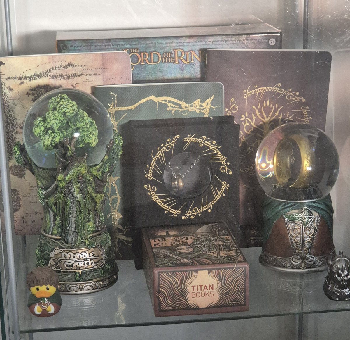 Listen to Lara tweet media