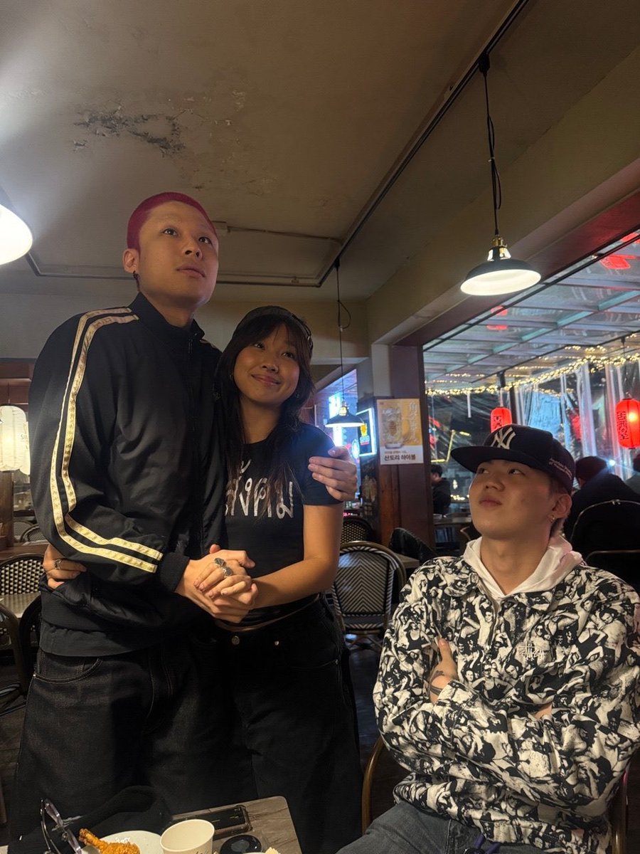 (working mode)• TEN's FREEDOM💜 tweet media