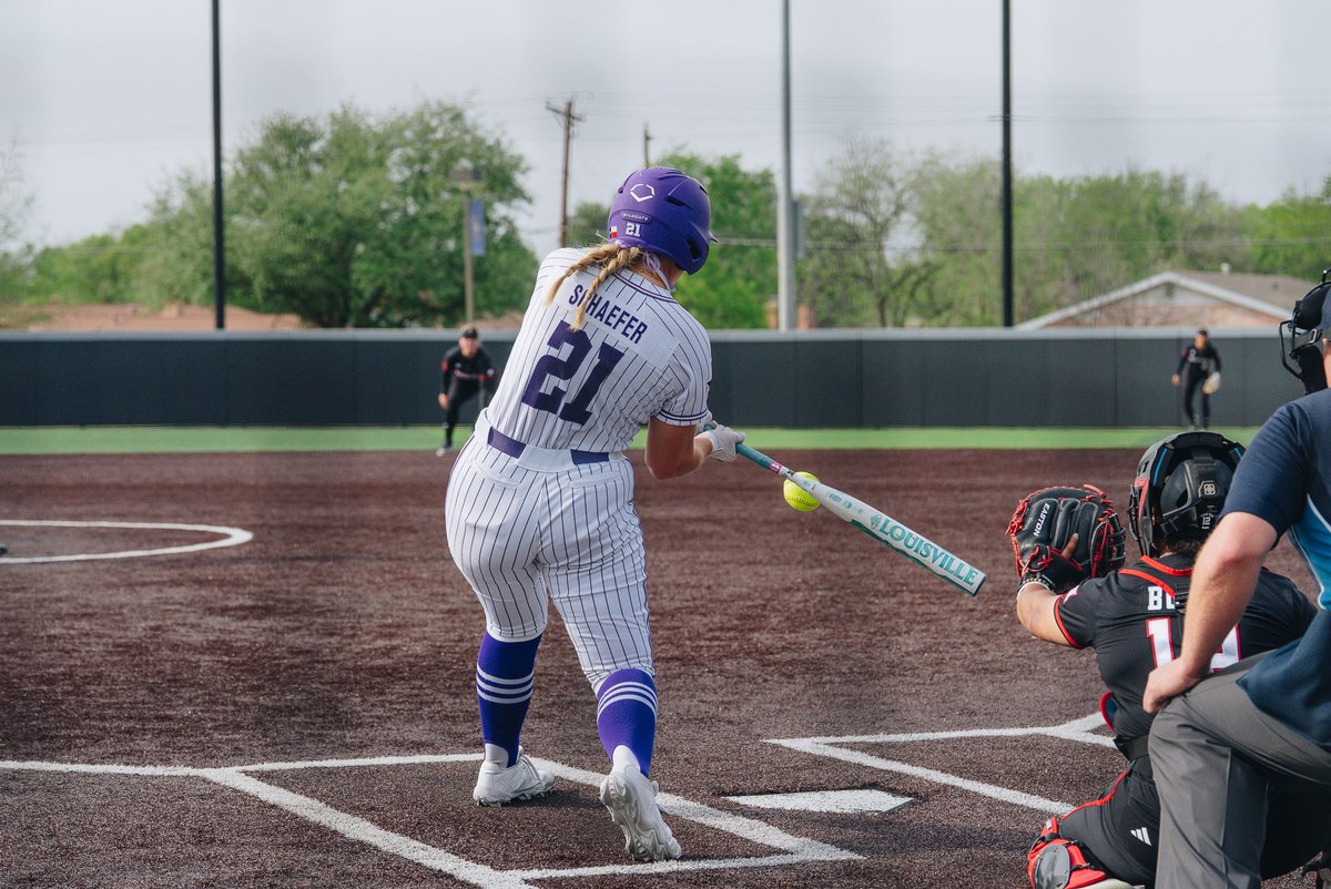 ACU_Softball's tweet photo. More action at Poly 🔜

#DayOne | #GoWildcats https://t.co/UY8f4adIr3