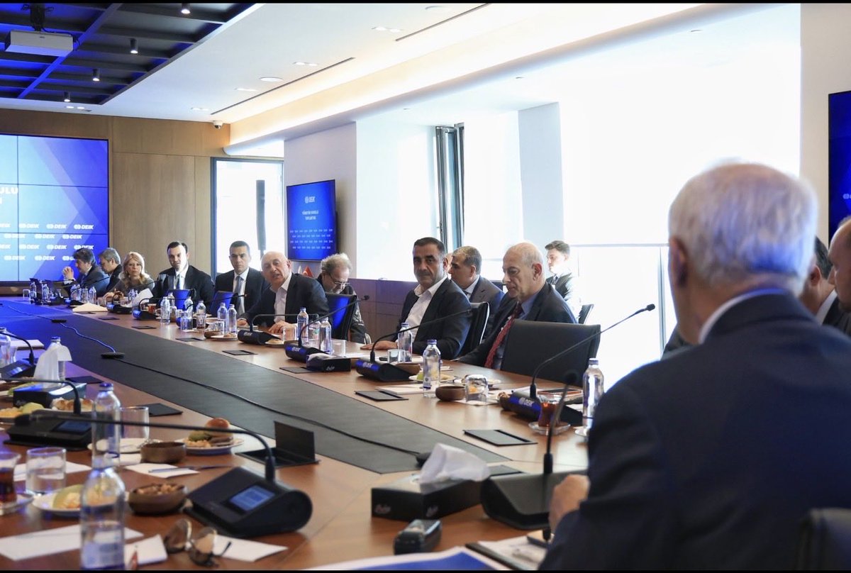 Ümit Kiler tweet media