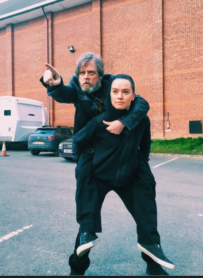 lift and carry film and tv tweet media