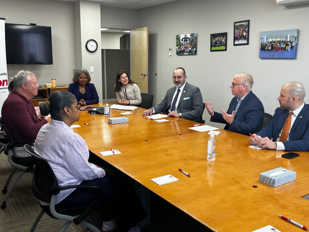 CTDRS's tweet photo. Commissioner @ExMayorMark joined @LGSusanB, Danbury Mayor Roberto Alves, State Rep. Farley Santos, the United Way of Coastal and Western CT, and VITA volunteers at The Community Action Agency of Western CT to encourage folks to file their taxes on time. The deadline is April 15! https://t.co/bPhYBU6y0G