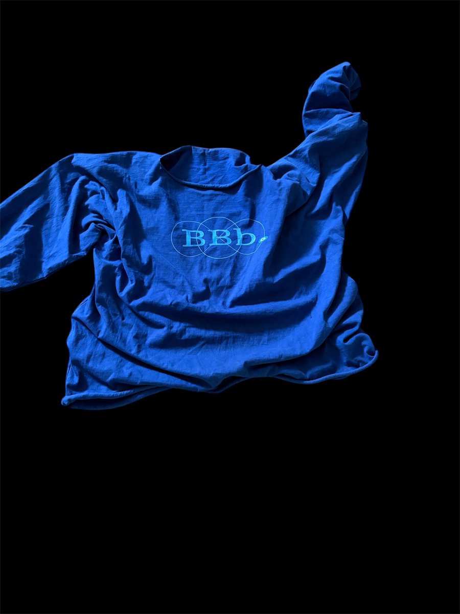 Bbbhives tweet media