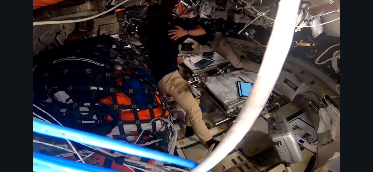 okaywhatudoo's tweet image. Carroll Crater😭🫶🌚🌝