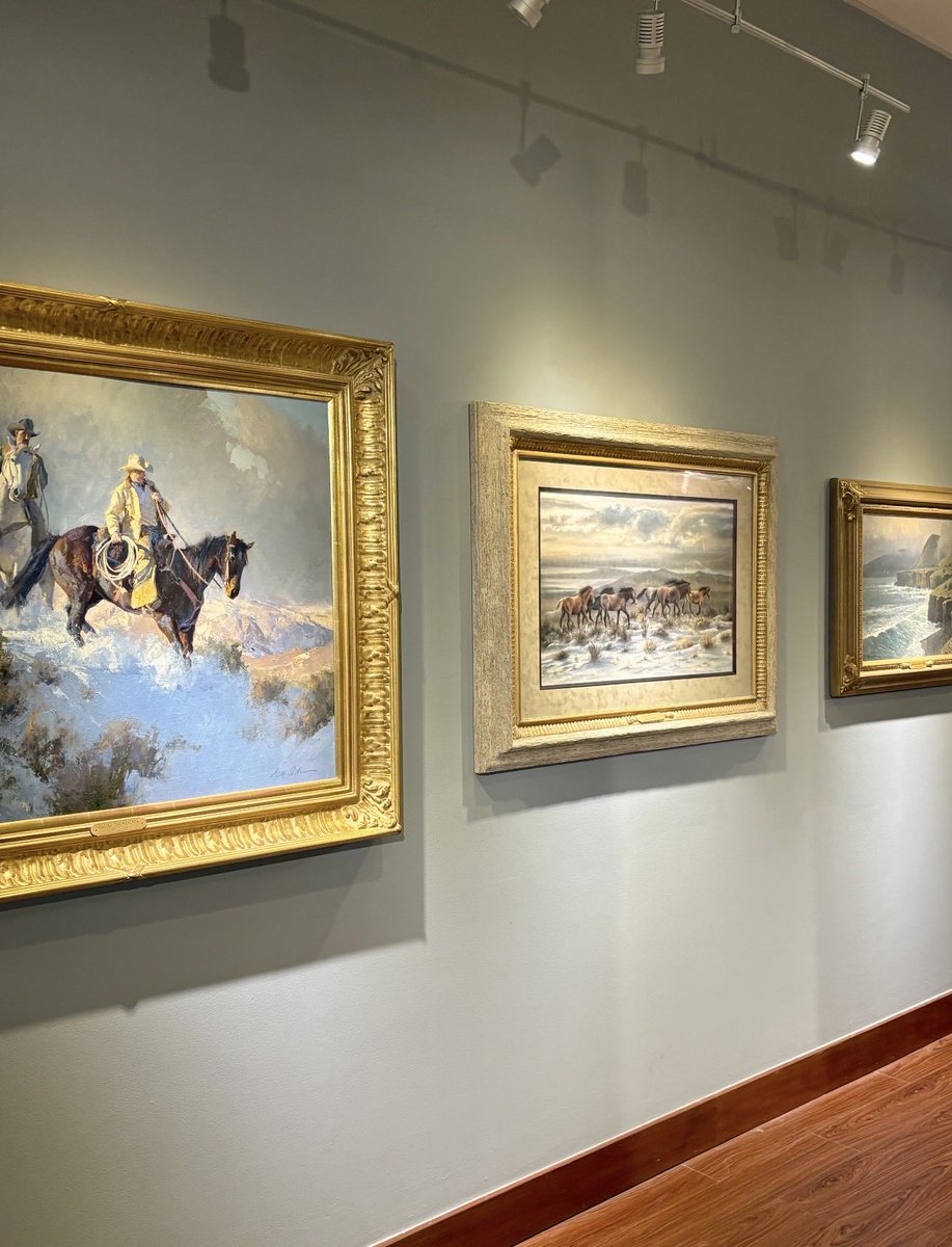 Kellogg and Huntley Galleries tweet media