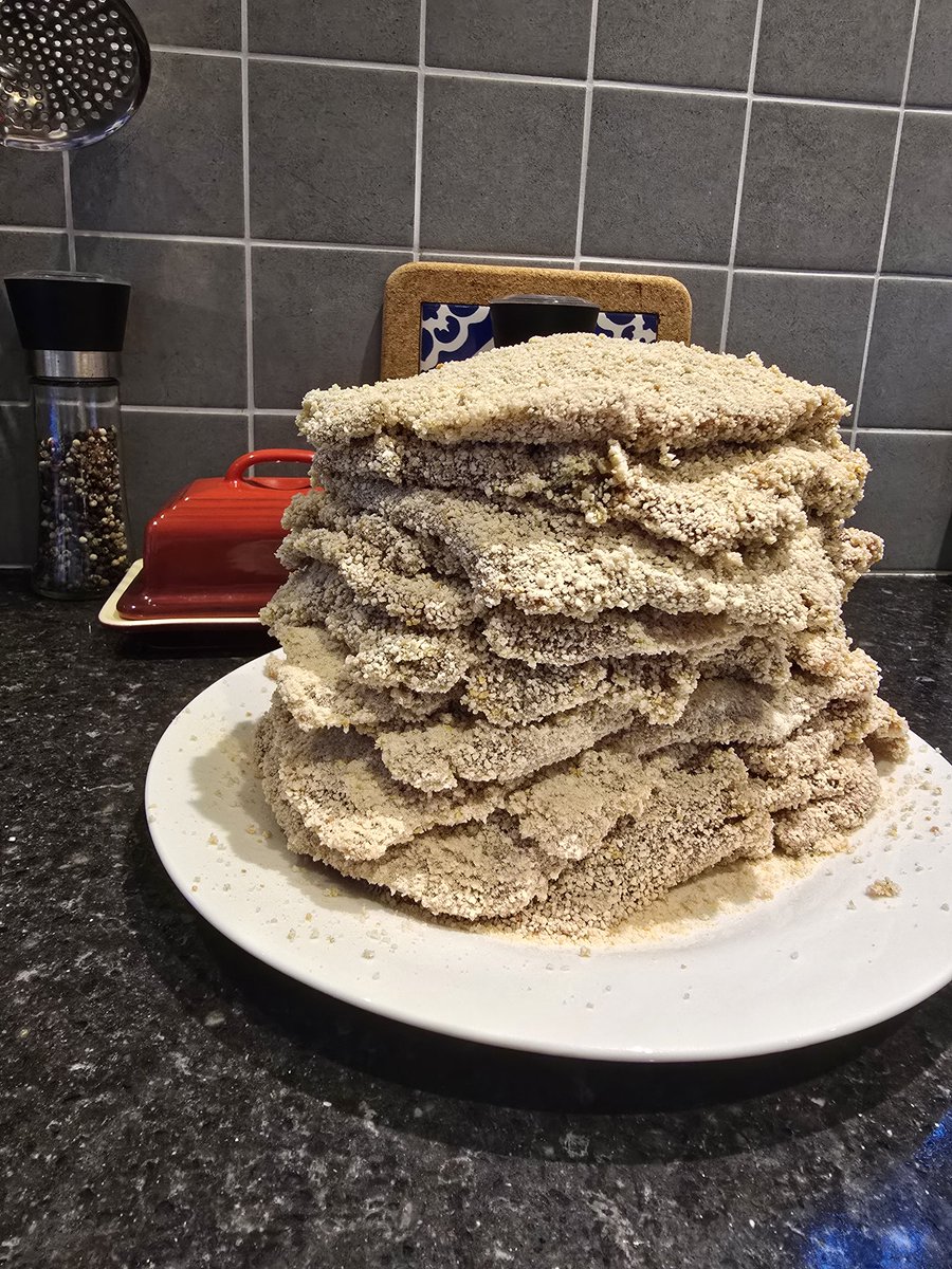 Celeste 🇦🇷🇬🇧🇧🇪 tweet media