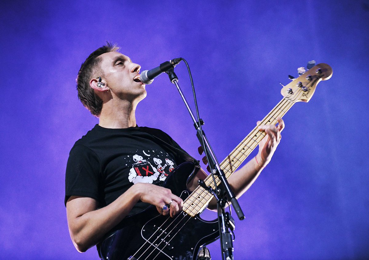 FILTERMexico's tweet photo. The xx regresó a los escenarios después de 8 años de espera con tres conciertos sold out en el Pepsi Center, siendo el inicio de una nueva era para la banda: https://t.co/k2CqsW2hJ2

📸: @theOzcorp https://t.co/T3BHaoC93s