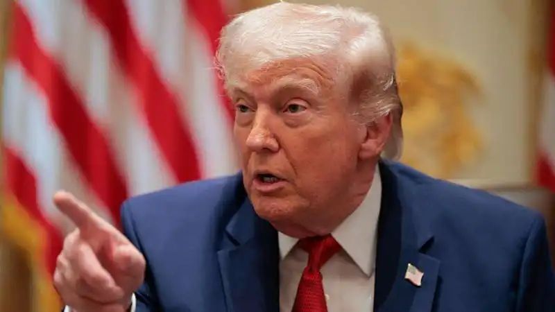 ईरान को अब सिर्फ खत्म किया जा सकता है, हराया नहीं जा सकता!
================
Repeated threats and constant ultimatums are eroding the image of the American superpower. The entire world is well aware of American might; however, for the first time, the world has been exposed to