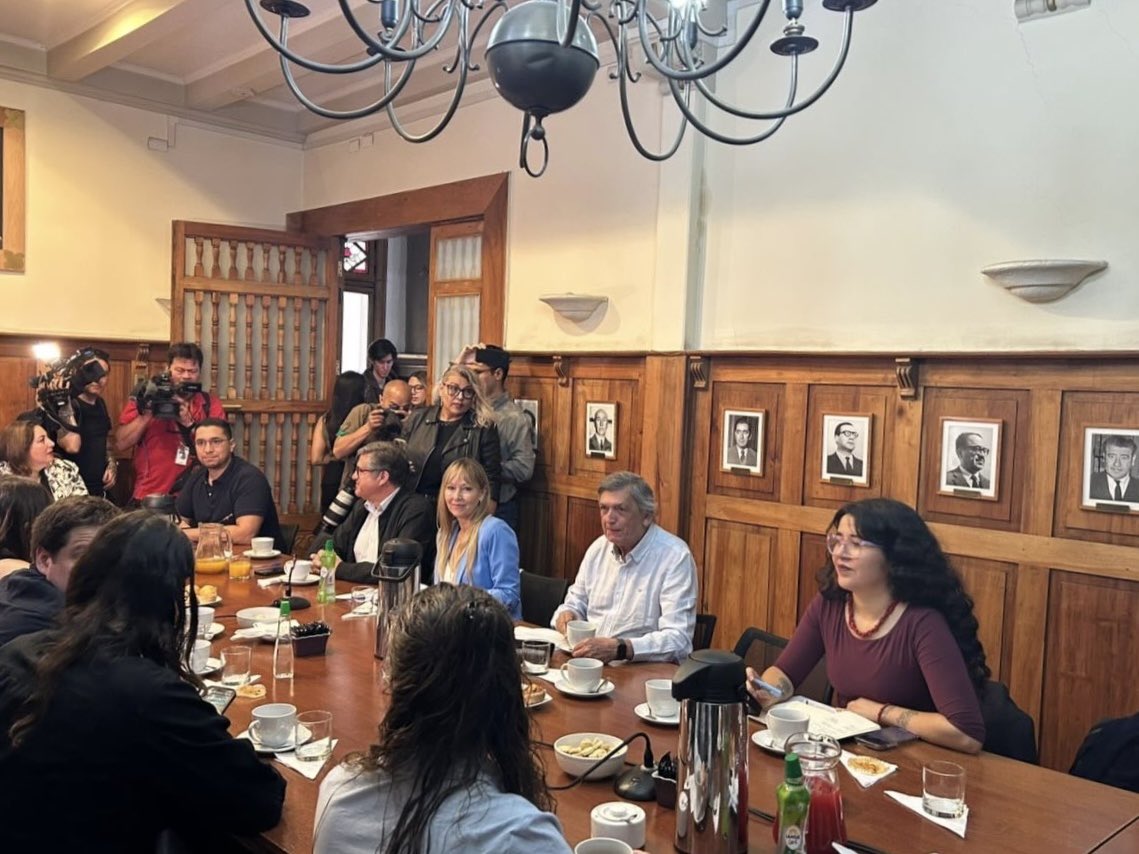 Lautaro Carmona tweet media